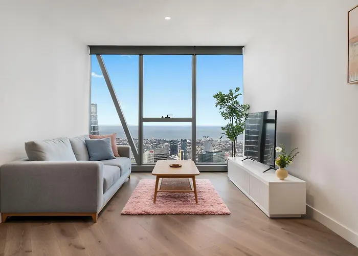 Breathtaking City And Bay Views Apt Best Location