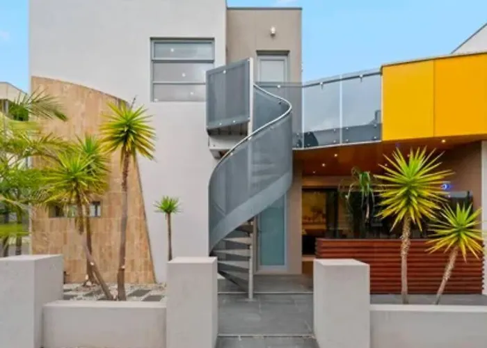 Entire Studio With Balcony