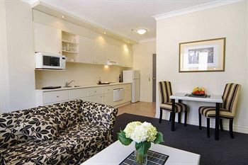 Aparthotel Collins