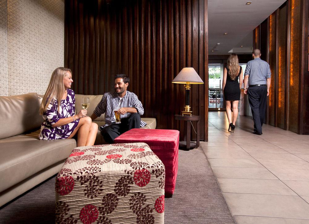 Crowne Plaza Carlton By Ihg 4*