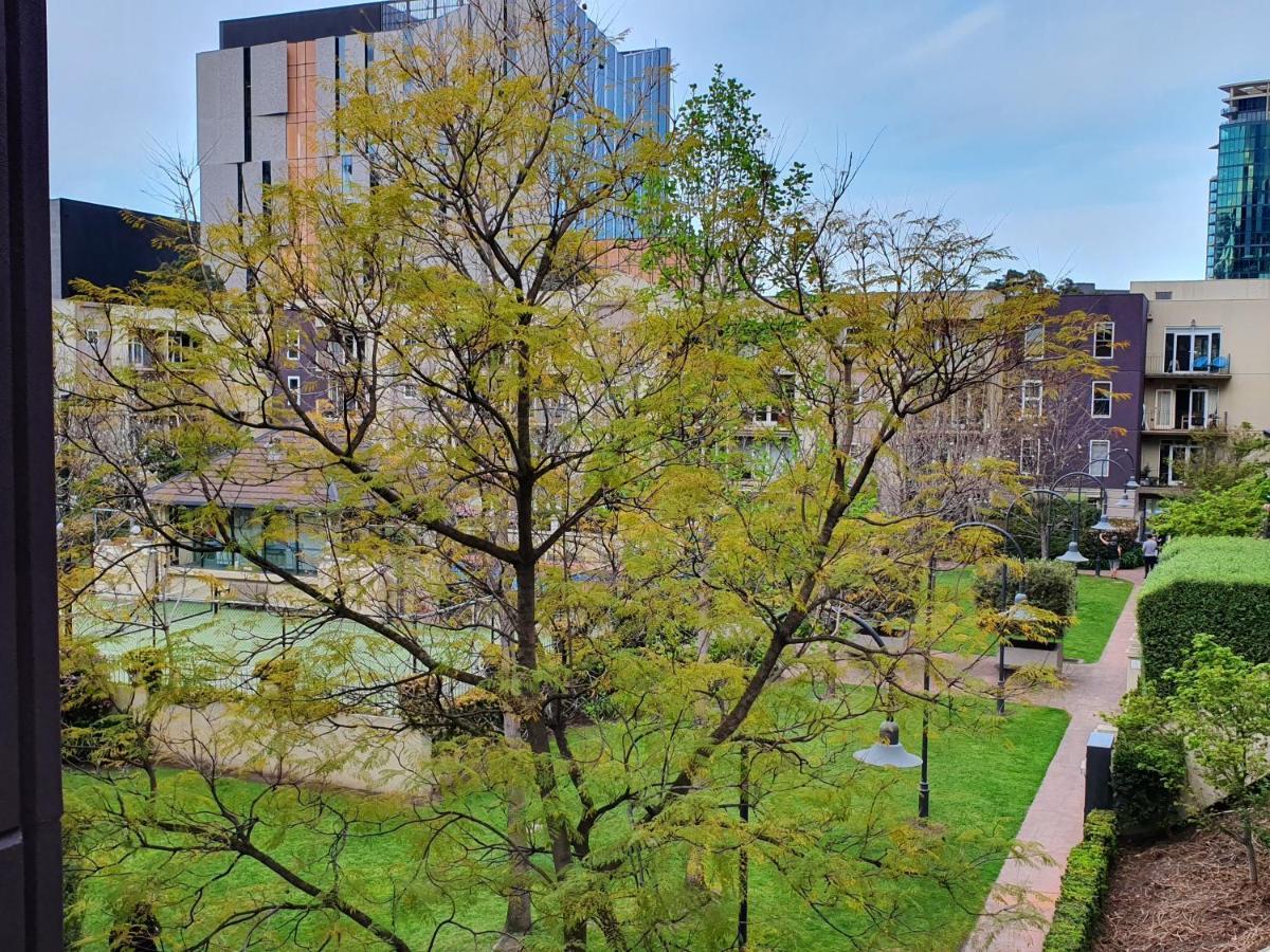 Sutherland Place *