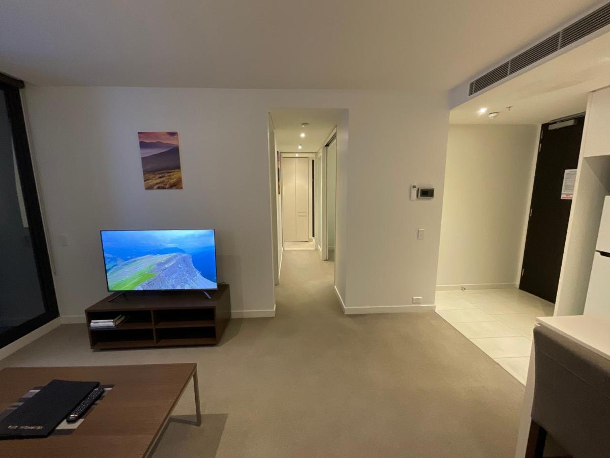 Flinders Street Apartment Melbourne
