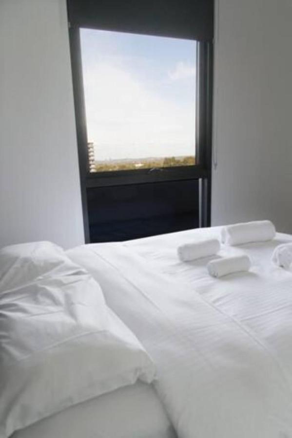 Apartment New Spacious 2 Bedroom With Gorgeous Views *
