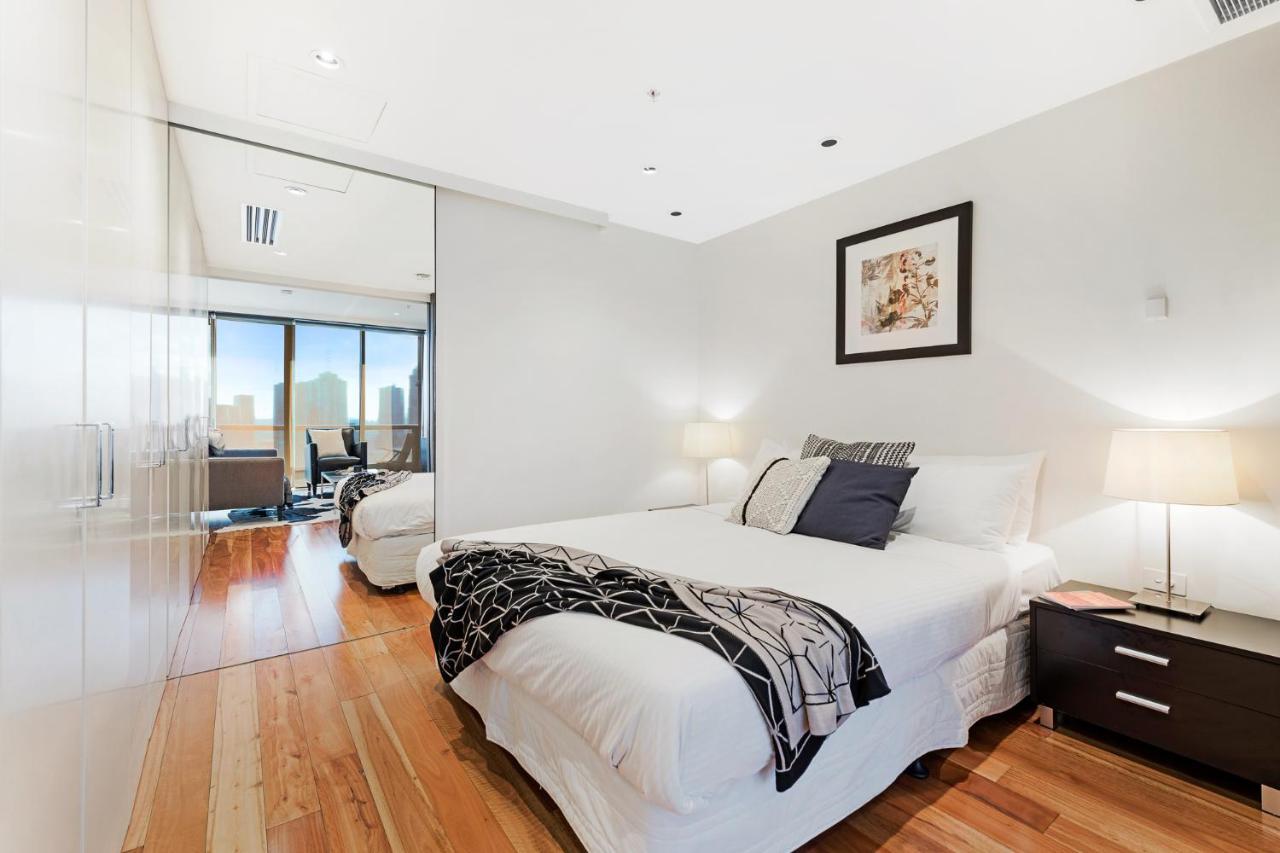 Southbank Freshwater Place Aparthotel 4*