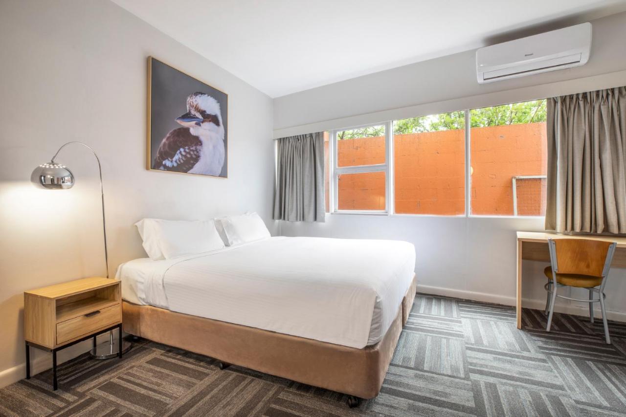 Meadow Hotel-motel Hotel