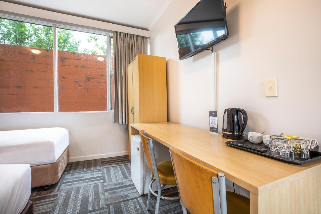 Meadow Hotel-motel Melbourne