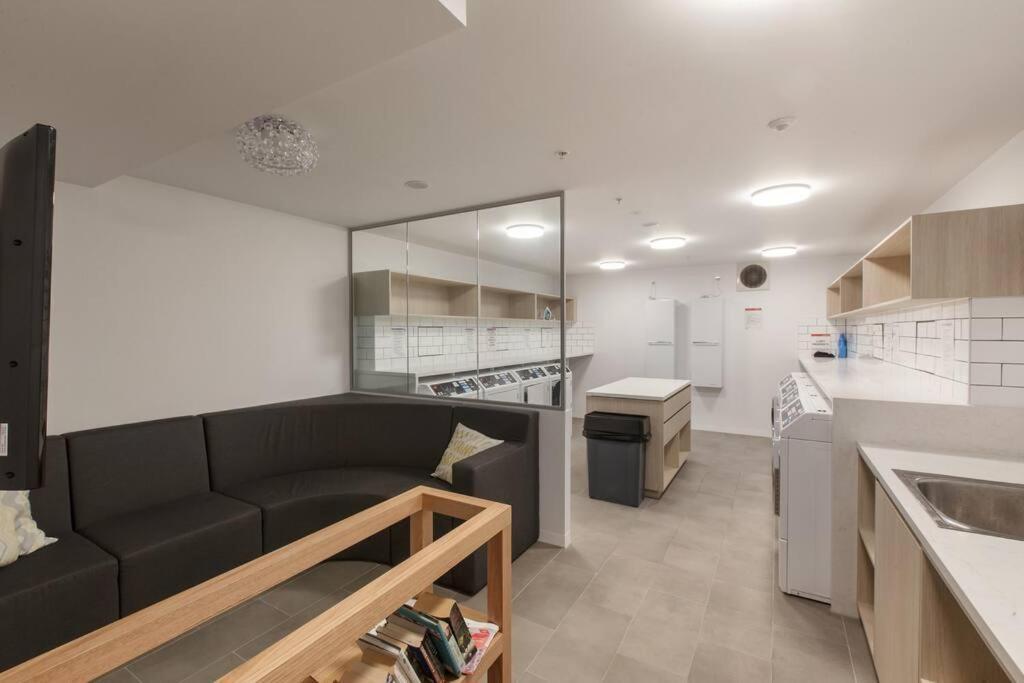 Style Living In The Heart Of Moonee Ponds Apartment Melbourne