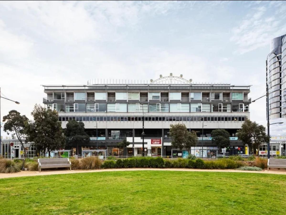 Apartamento Lovely Waterfront With Swimming Pool And Gym In The Heart Of Docklands *