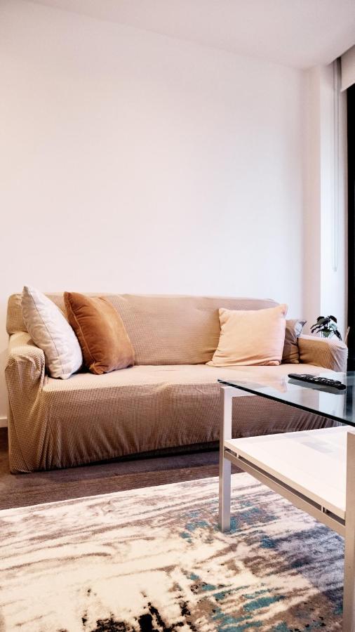 Apartamento Entire 1br Right Next To Crown With Pool,gym & Parking Available *