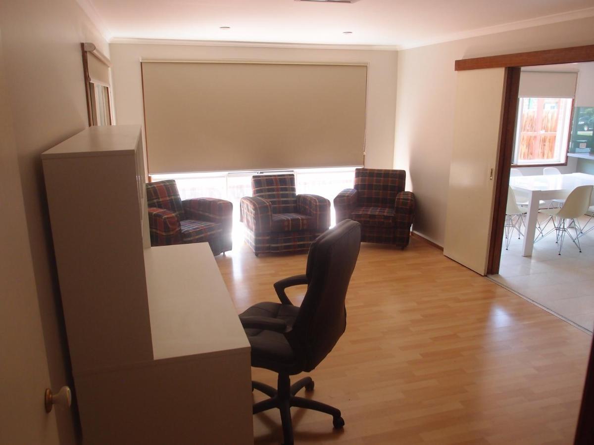 Homestay Corporate Share House *