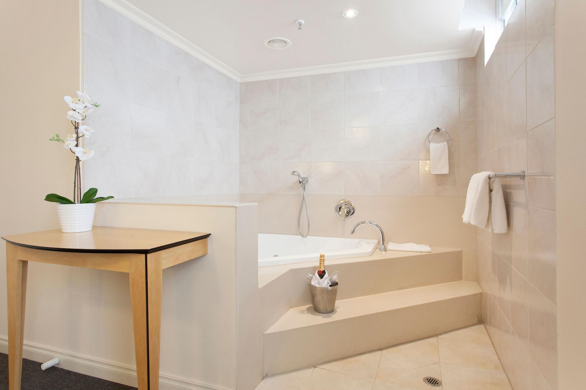 Metropole Official Melbourne