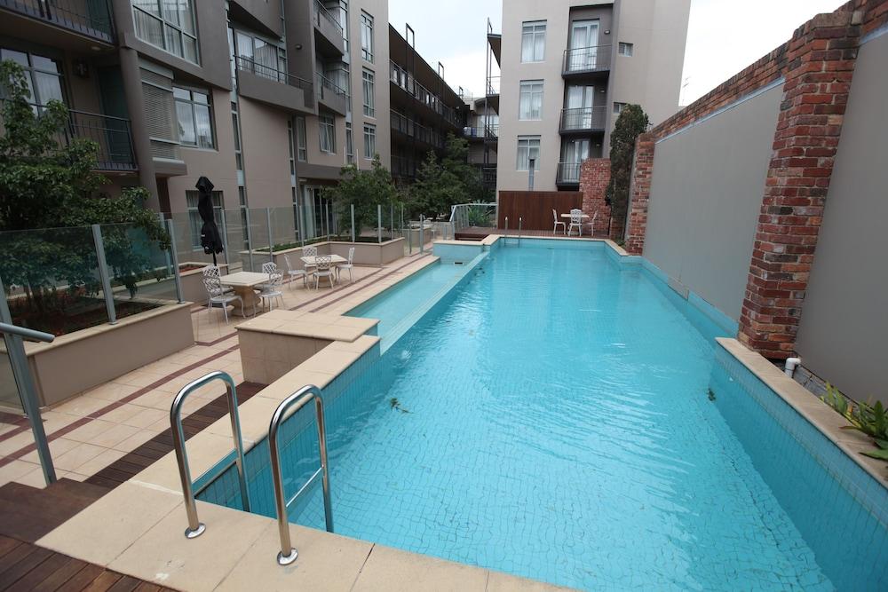 Metropole Official 4* Melbourne