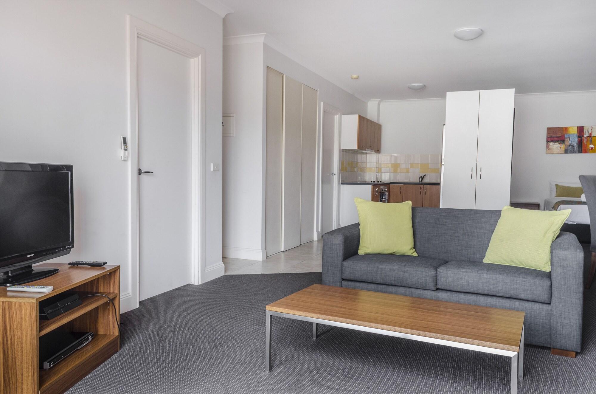 Amazing Accommodations: St Kilda 4*