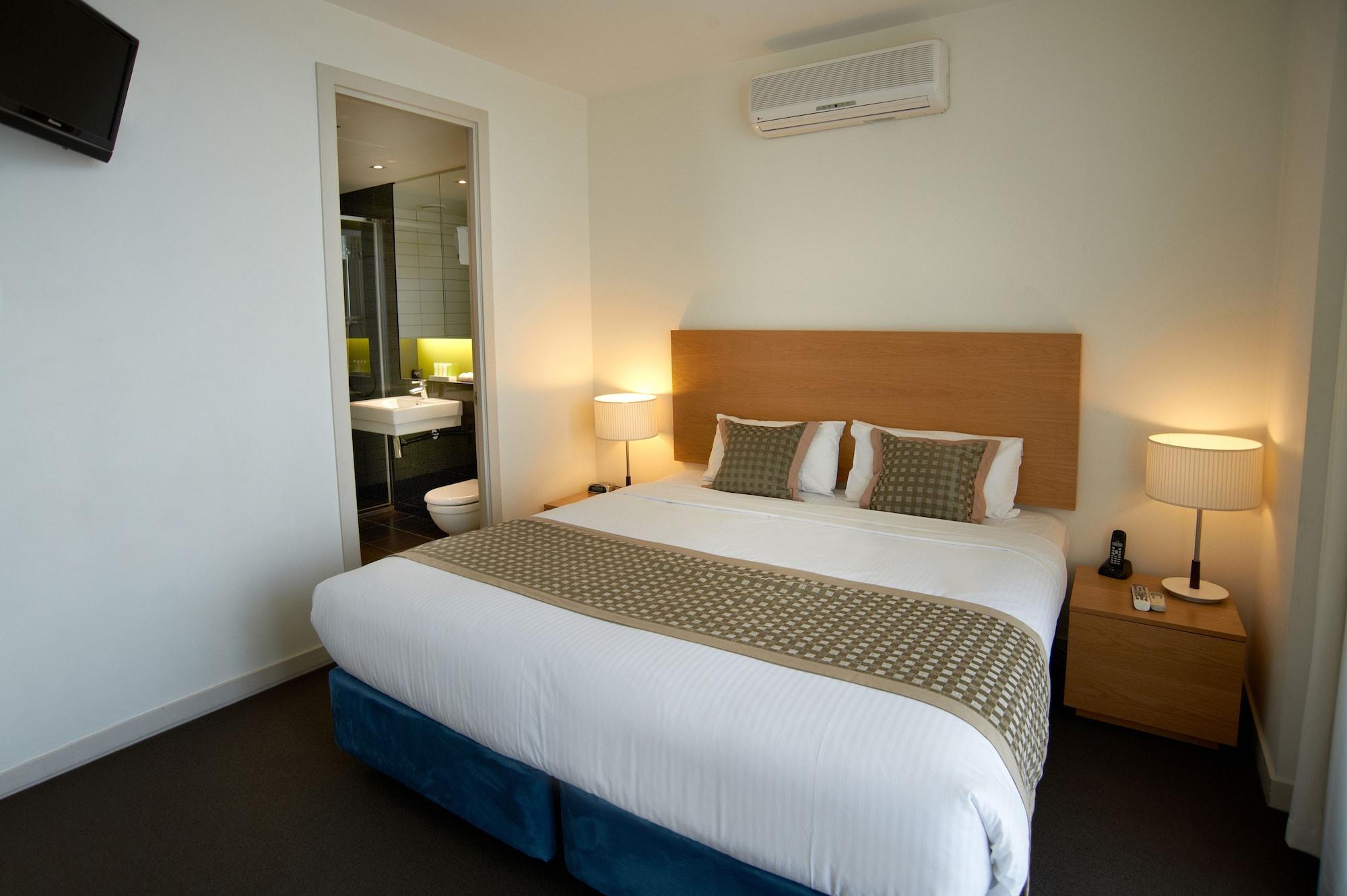 Amity Aparthotel