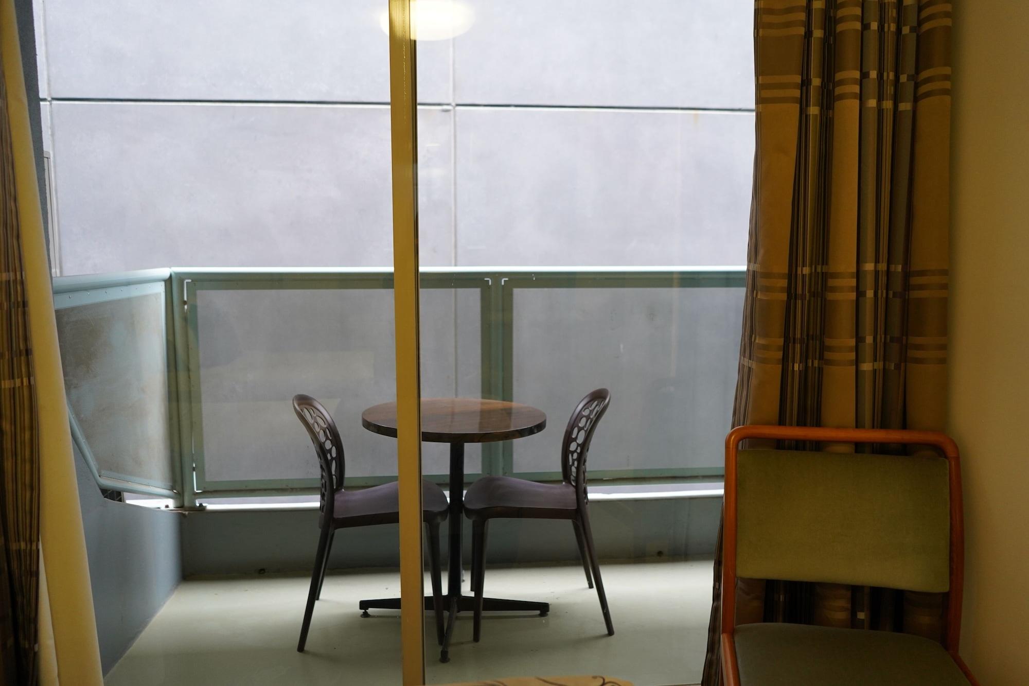 Carlton Lygon - Close To Uni Aparthotel