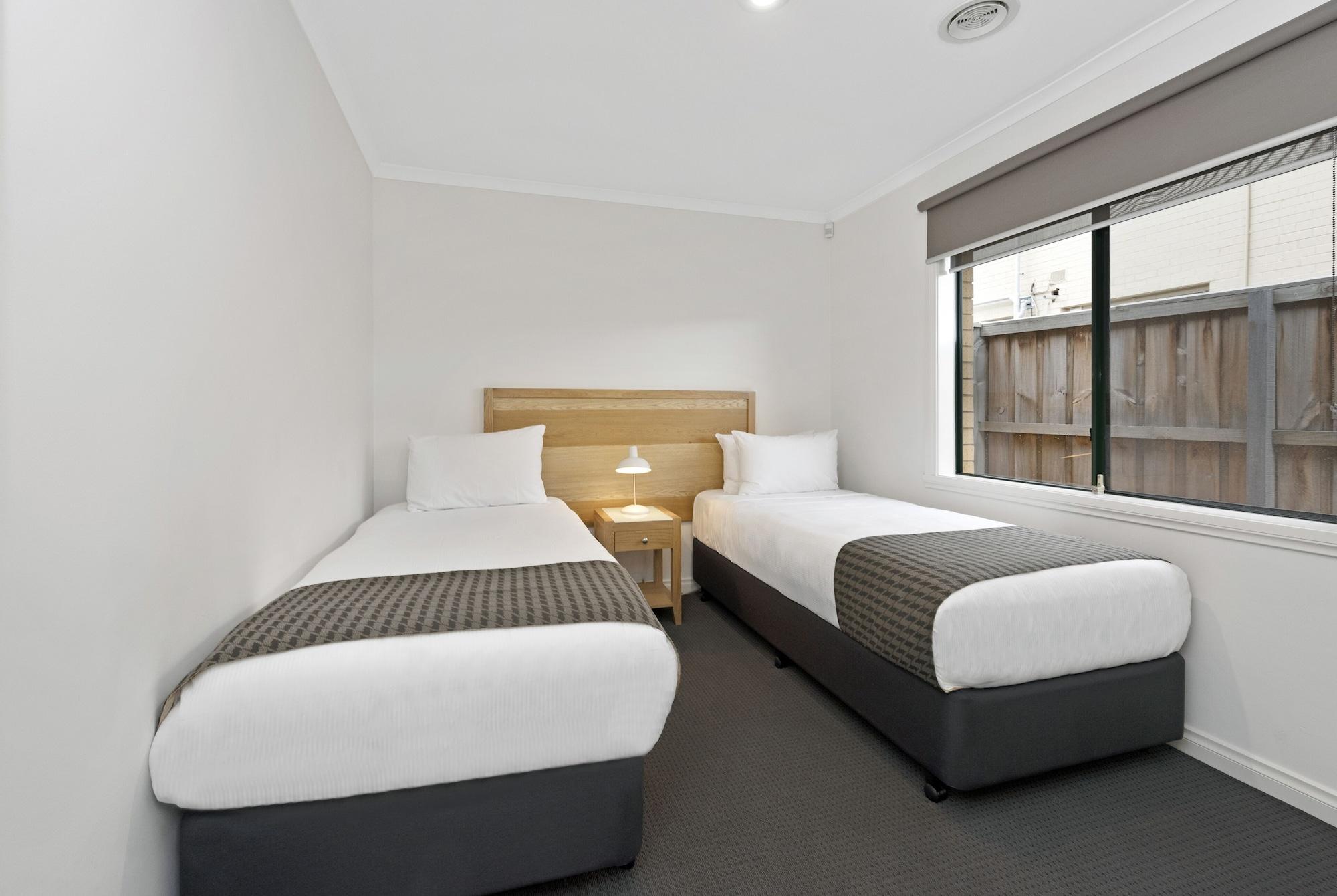 Fawkner Executive & Serviced * Melbourne