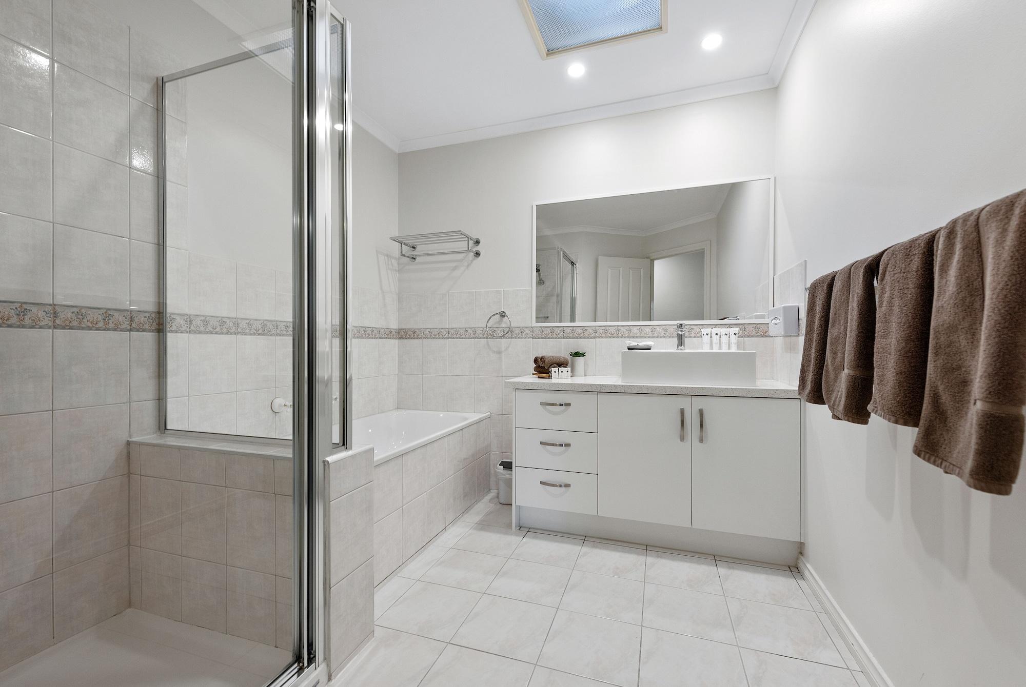Fawkner Executive & Serviced *