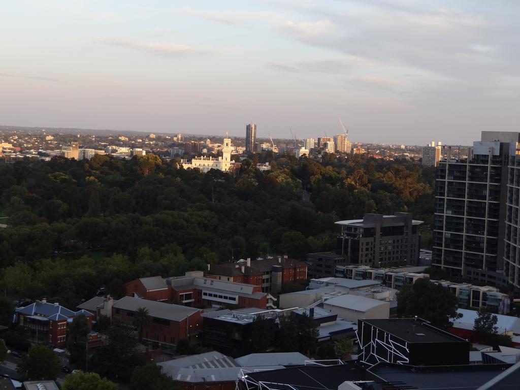 Amazing * Melbourne