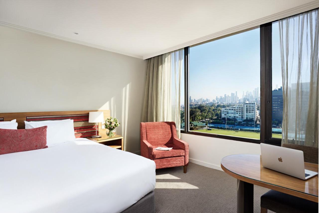 View Hotel 4*