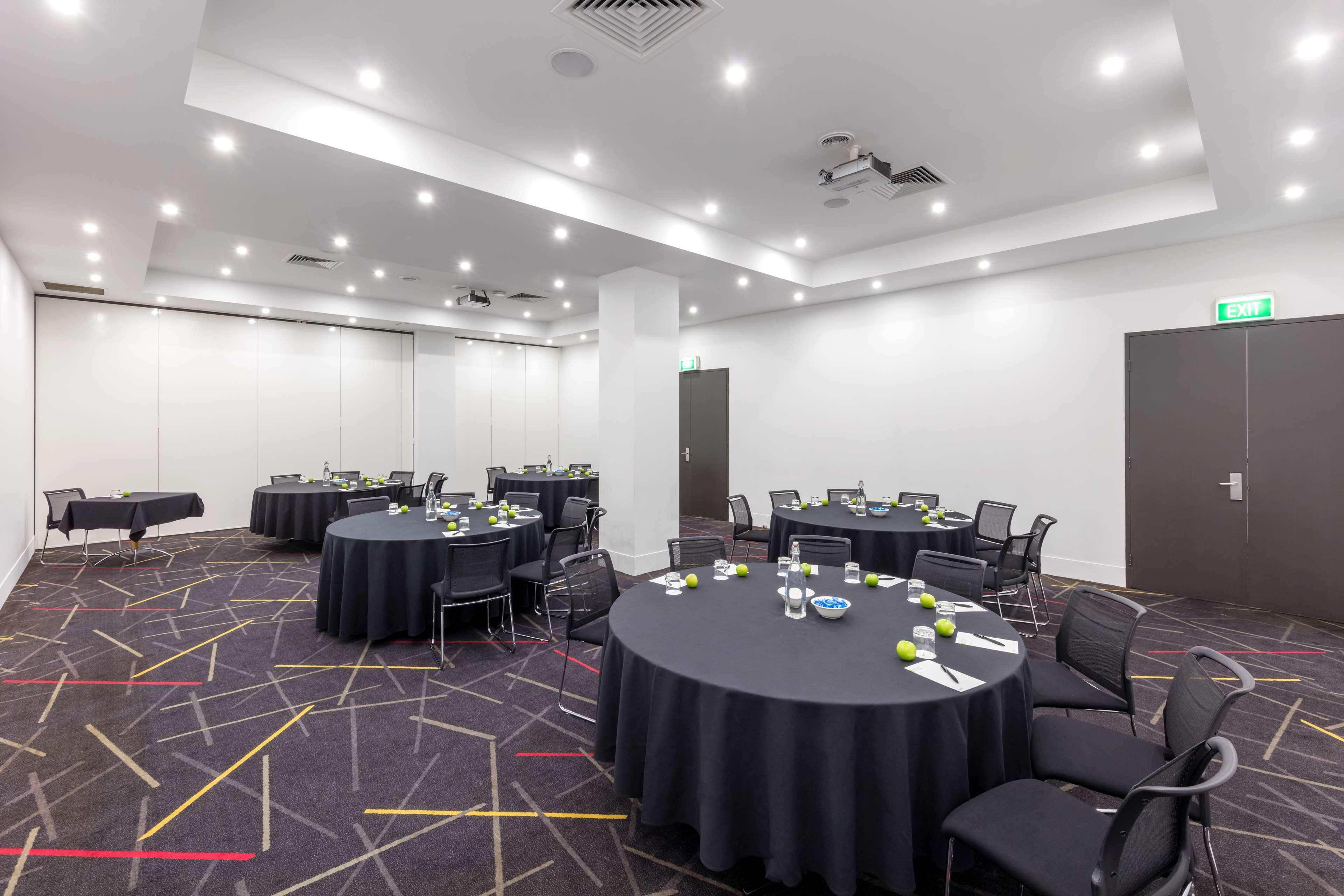 Radisson On Flagstaff Gardens 4* Melbourne