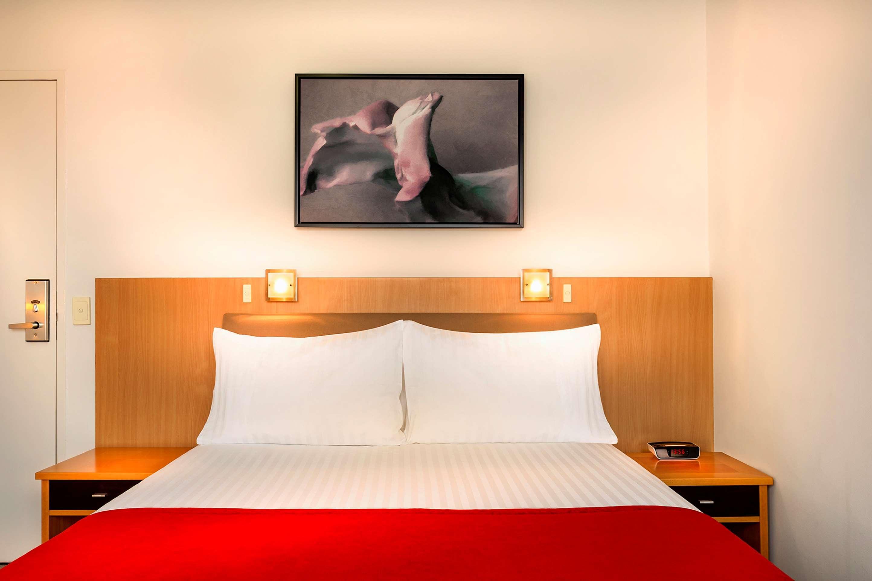 Western Travel Hotel