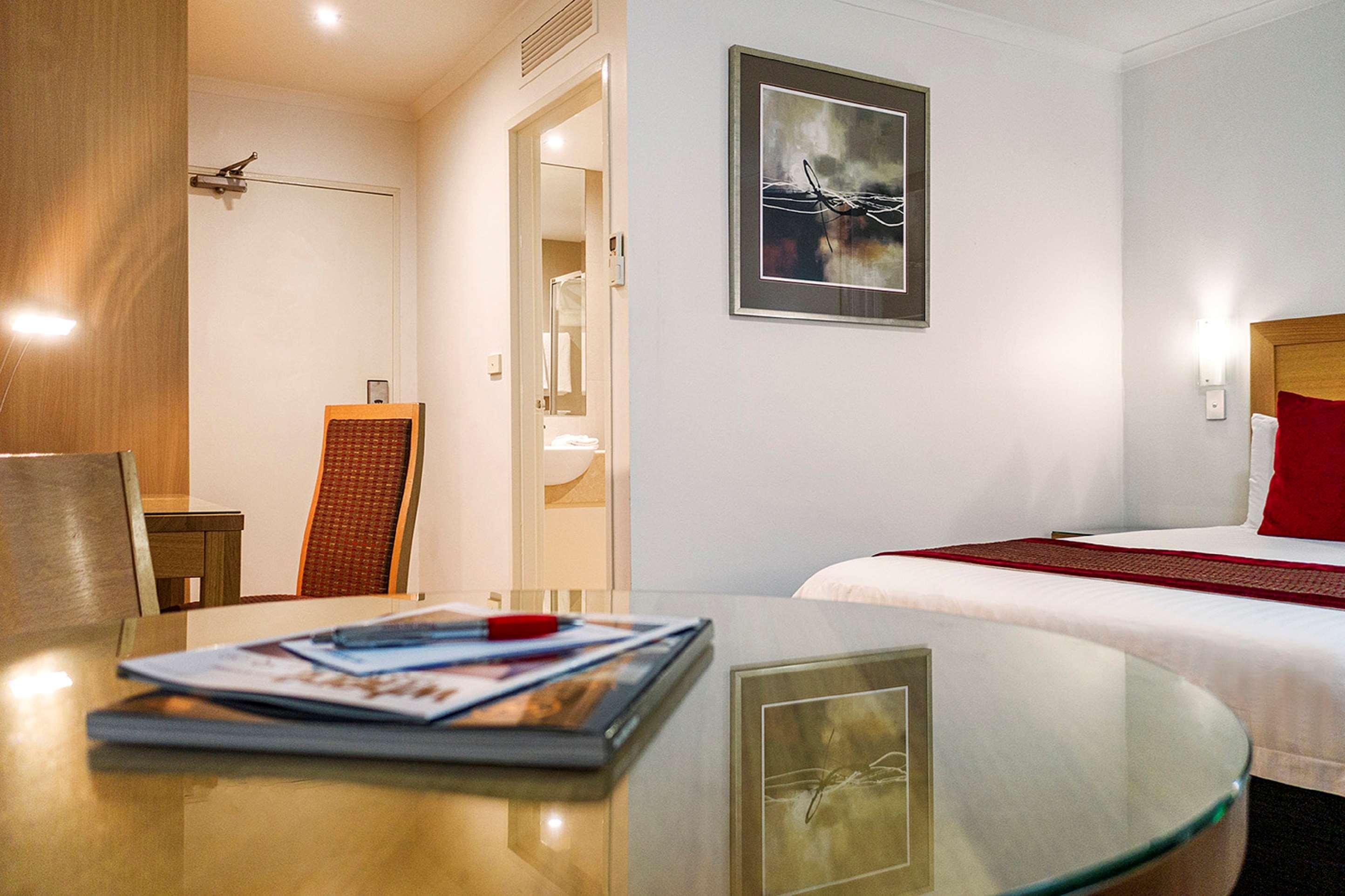 Hotel Western Travel