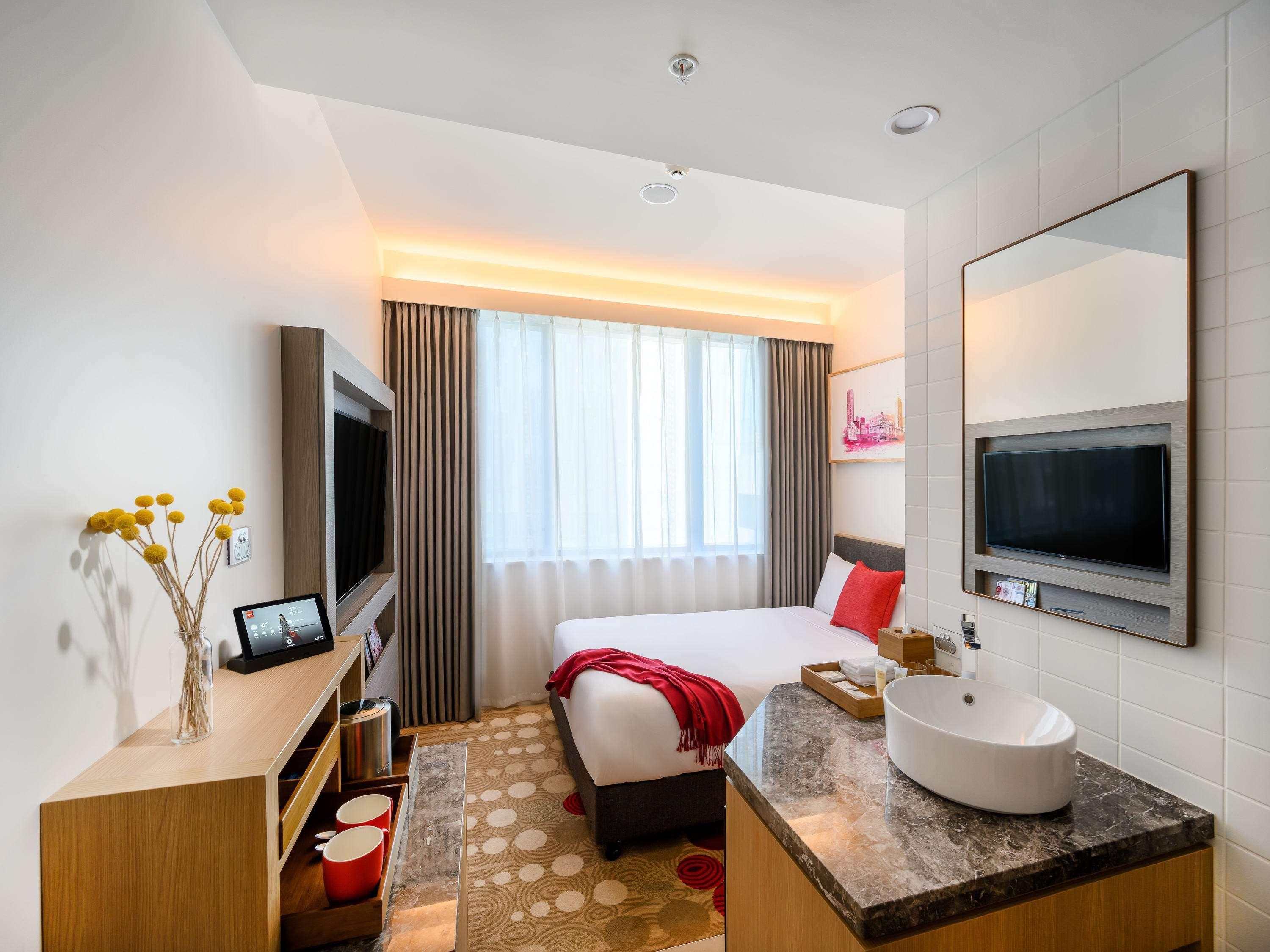 Ibis Melbourne