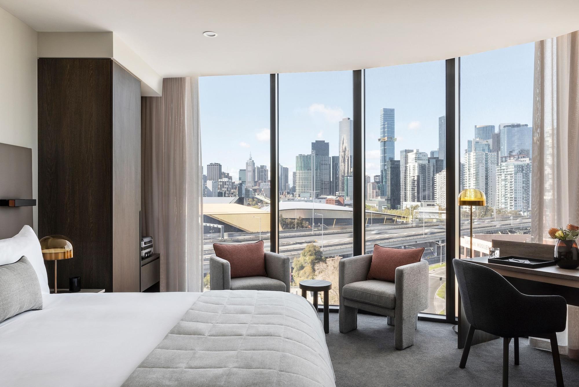 Oakwood Premier Aparthotel 5*