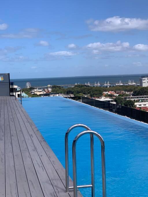 Rooftop Infinity Pool - St Kilda Luxury Melbourne