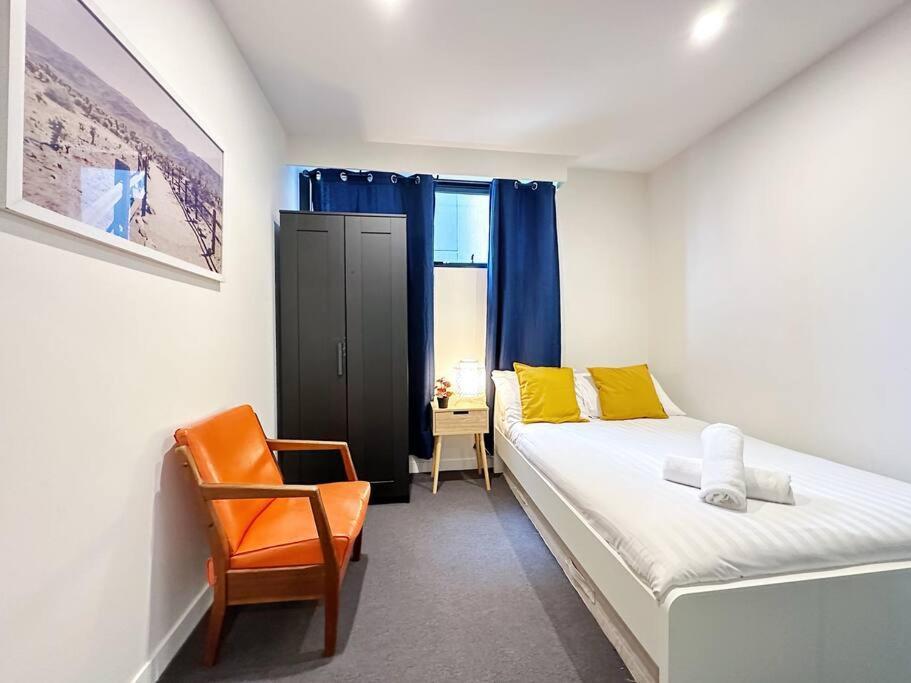 Apartment Cbd One Bedroom Modern Apt Near Chinatown Melbourne