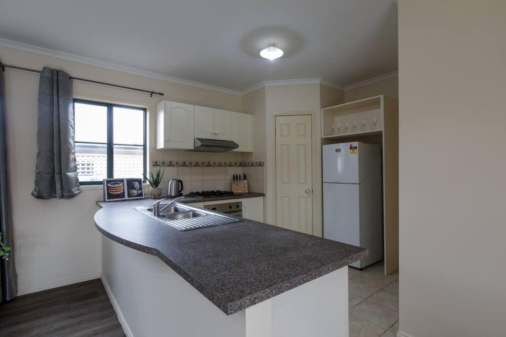 Heart Of Mckinnon Units By Ready Set Host