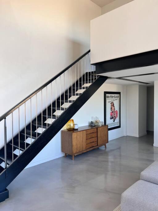 Ultra Chic New York-style Loft - Chapel St