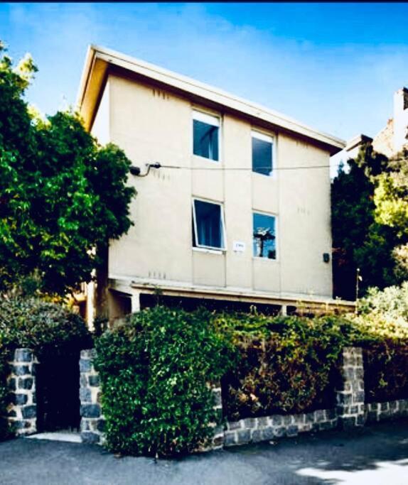 Apartment Two Bedroom South On Montague Melbourne