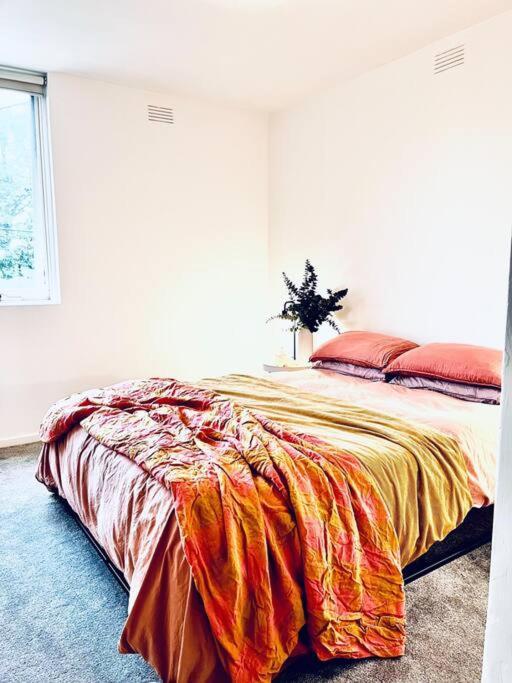 Two Bedroom South On Montague Apartment *