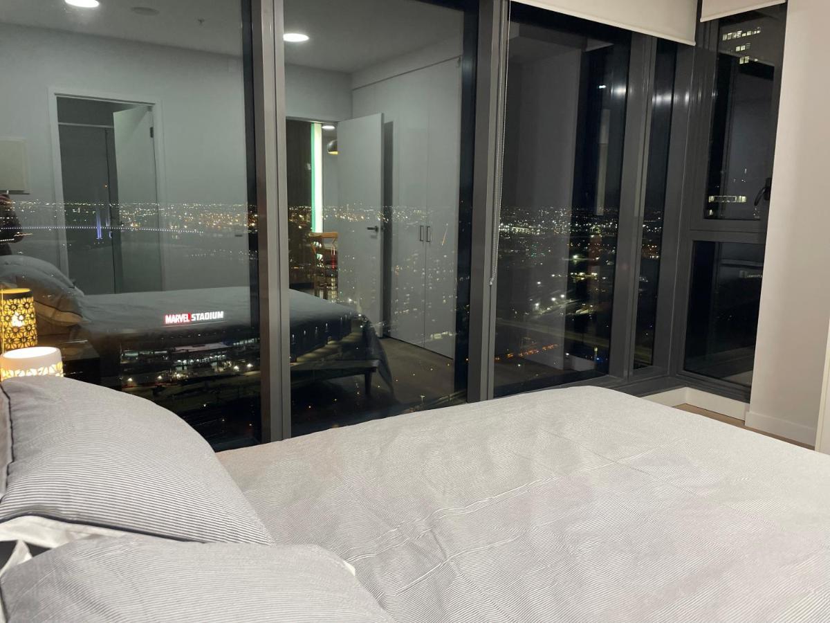 Apartamento Super Luxury 2 Bedroom Well Furnished With Marvellous Views Convenient Location 1 Free Parking *