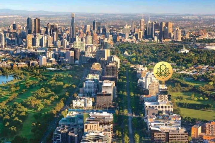 The Fawkner Bay-view Pool/gym Free Parking Apartment Melbourne