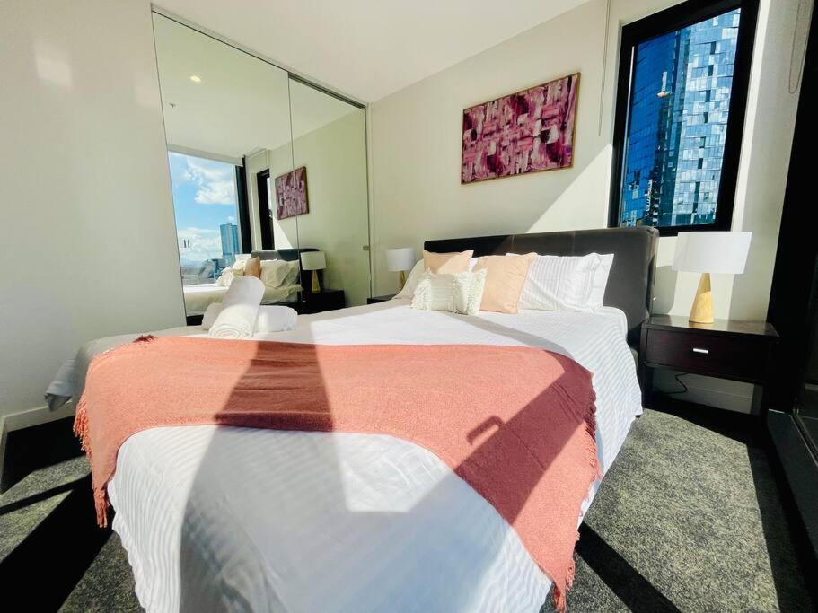 Comfy Unit In Front Of Crown W/ Free Parking Apartamento *