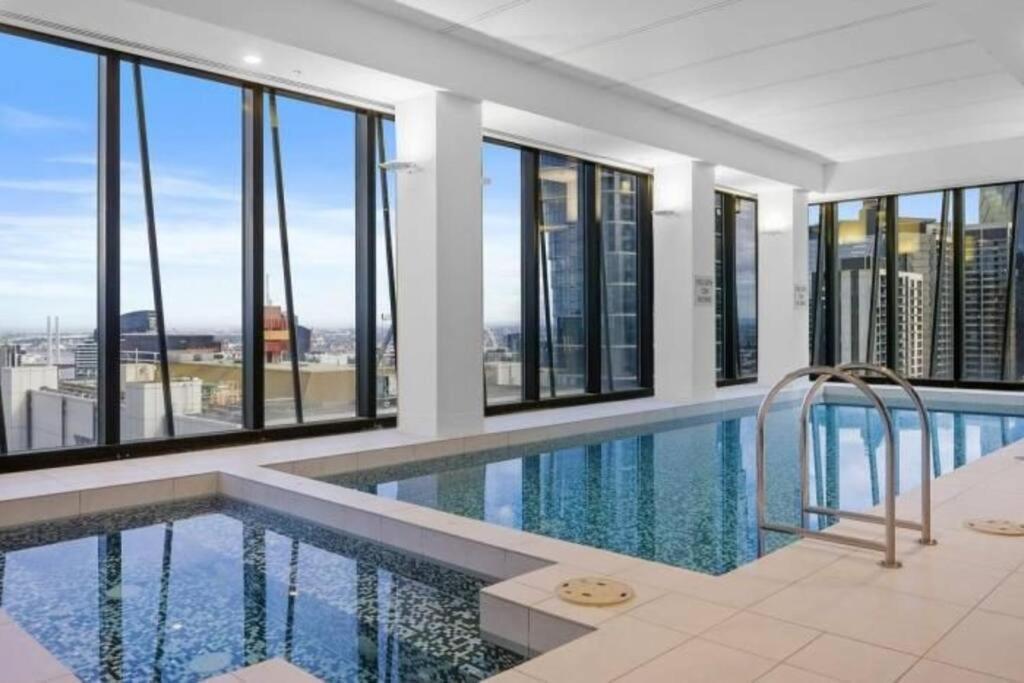 Apartment 2b2b In Collin Street *