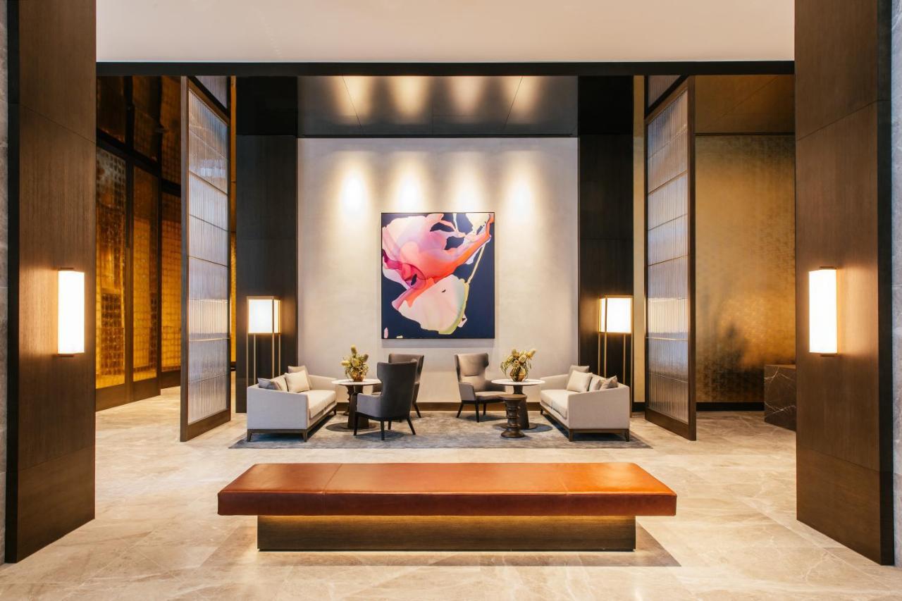 The Ritz-carlton, Hotel