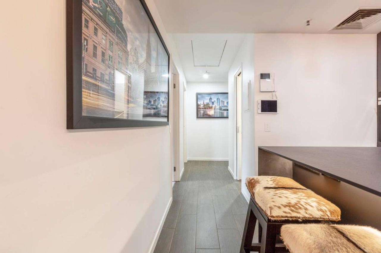 Ultra-chic Floor New York Style Loft * Melbourne