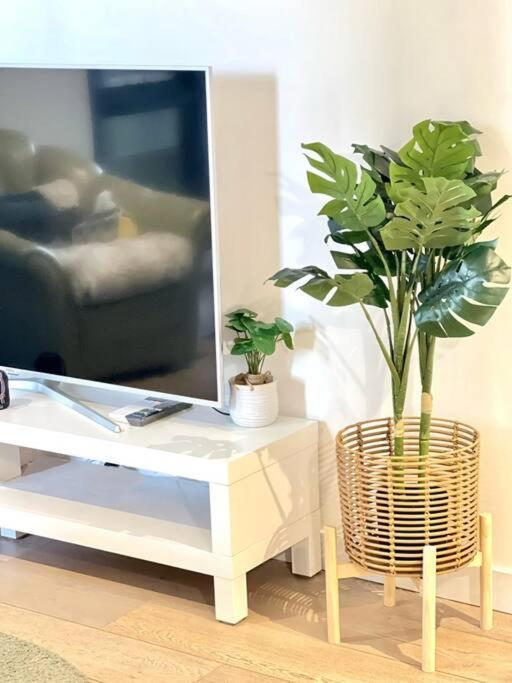 Apartment Cozy 2 Beds Near Central Rmit