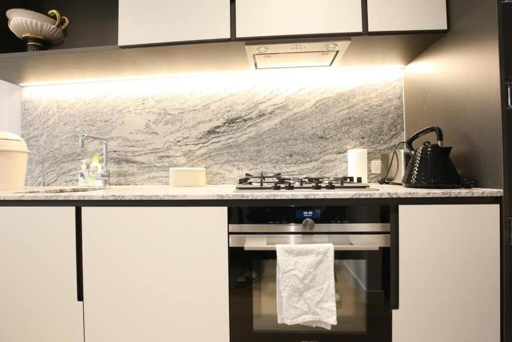 Luxury 2bedroom2bathroom At Mel Cbd Apartamento *