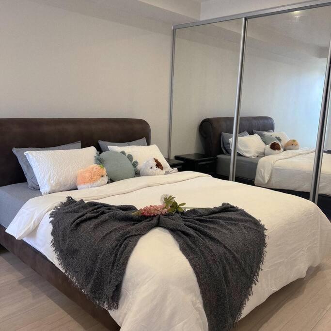 Carlton Stunning View With Free Parking -2 * Melbourne
