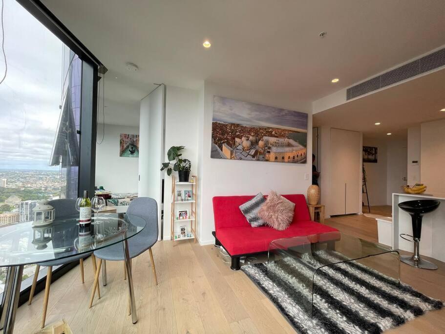 Experience Luxury At Southbank's Newest W/ View *