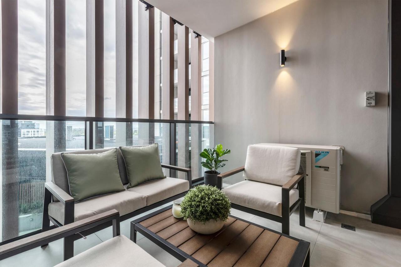 Stylish 1 Bedroom 1 Bathroom *