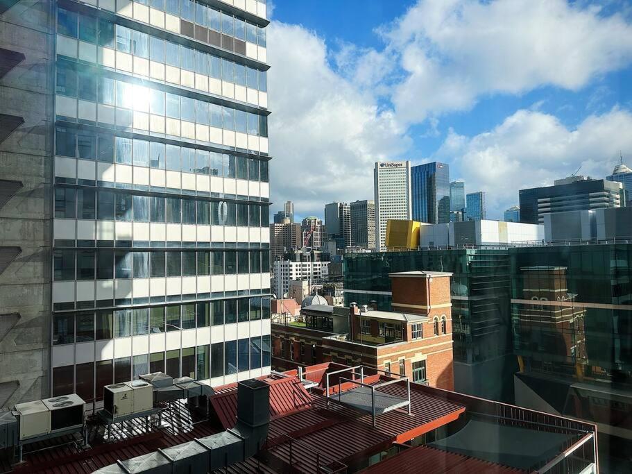 Cbd Central Qv 1-bedroom Apt Apartment