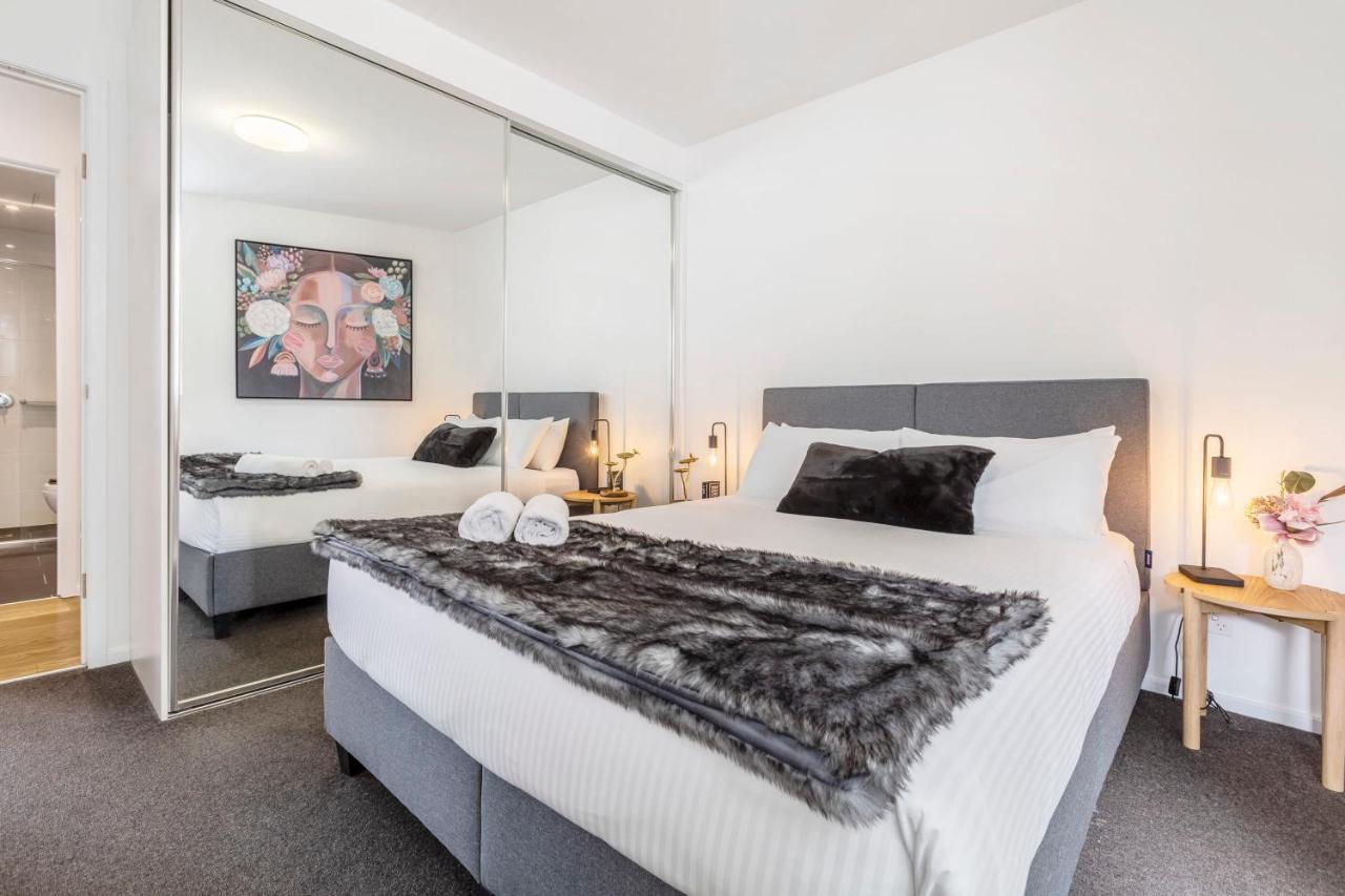 In The Heart Of Richmond - 1693 Apartment