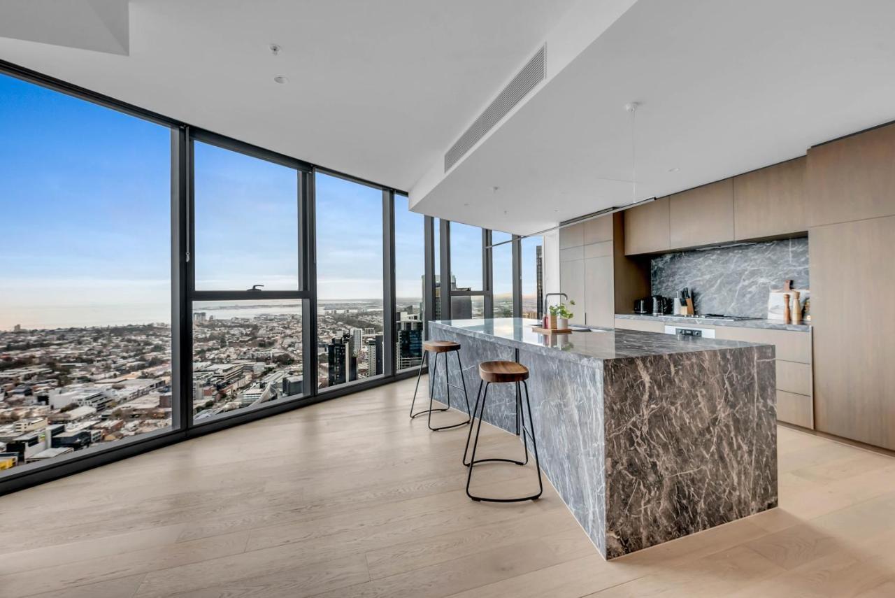 Luxe Panoramic 3 Bedroom Penthouse With Onsite Parking Apartamento Melbourne