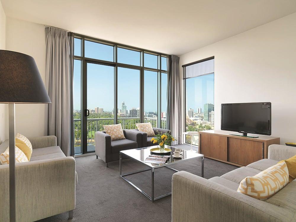 Adina Flinders Street 4* Melbourne