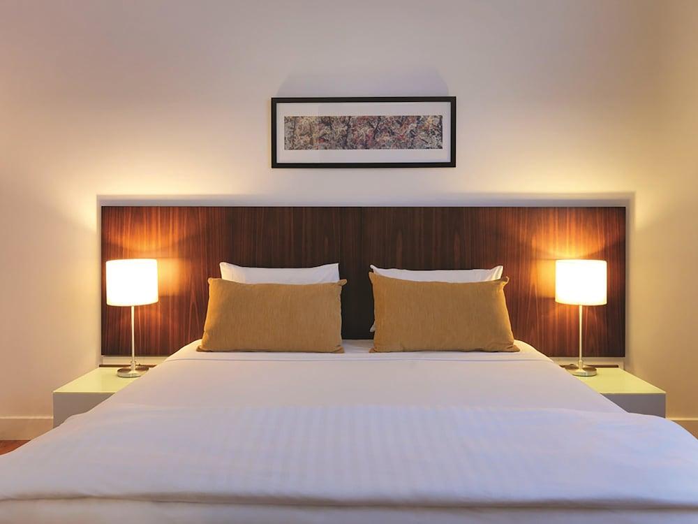 Adina Flinders Street 4* Melbourne